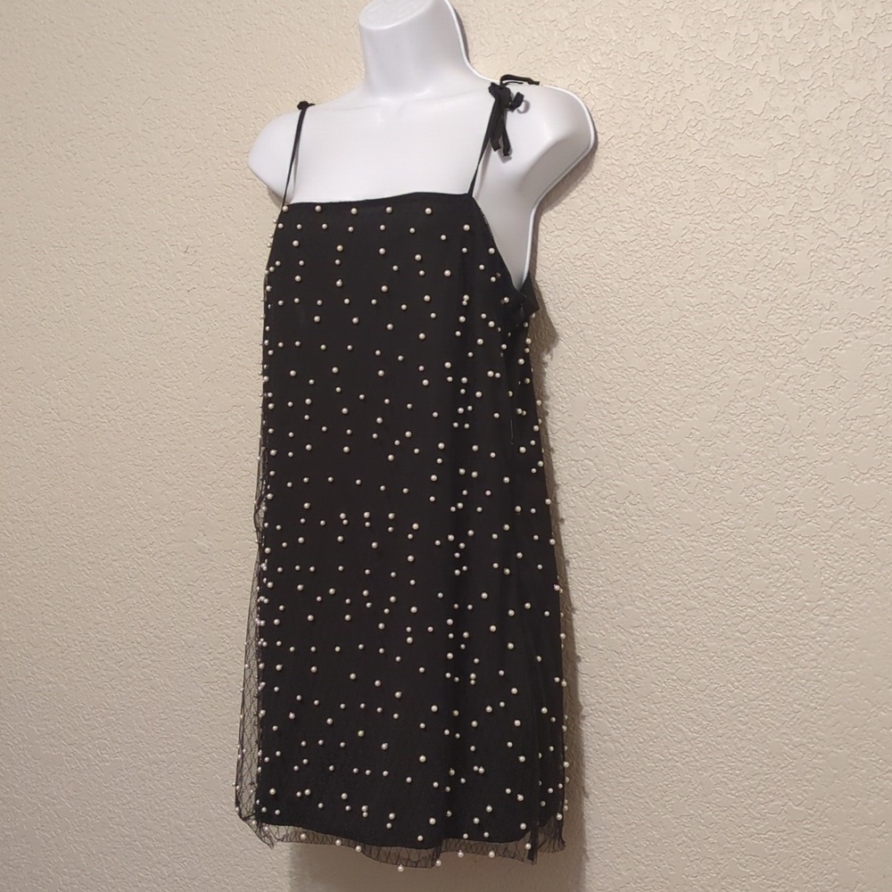 Forever 21 black faux pearl studded shoulder tie mini shift dress - Picture 5 of 8